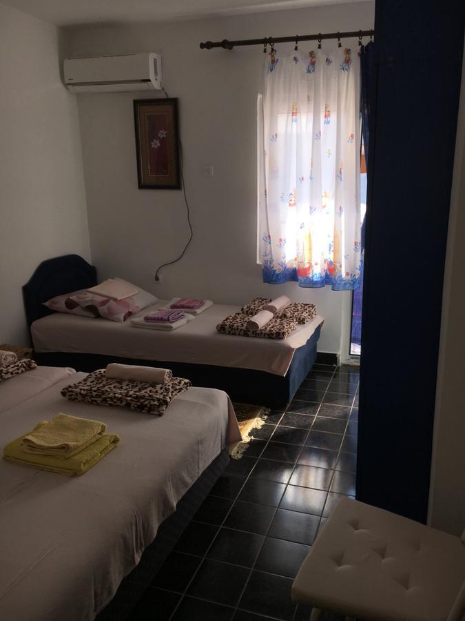 Apartman Tatjana Sutomore Exterior foto